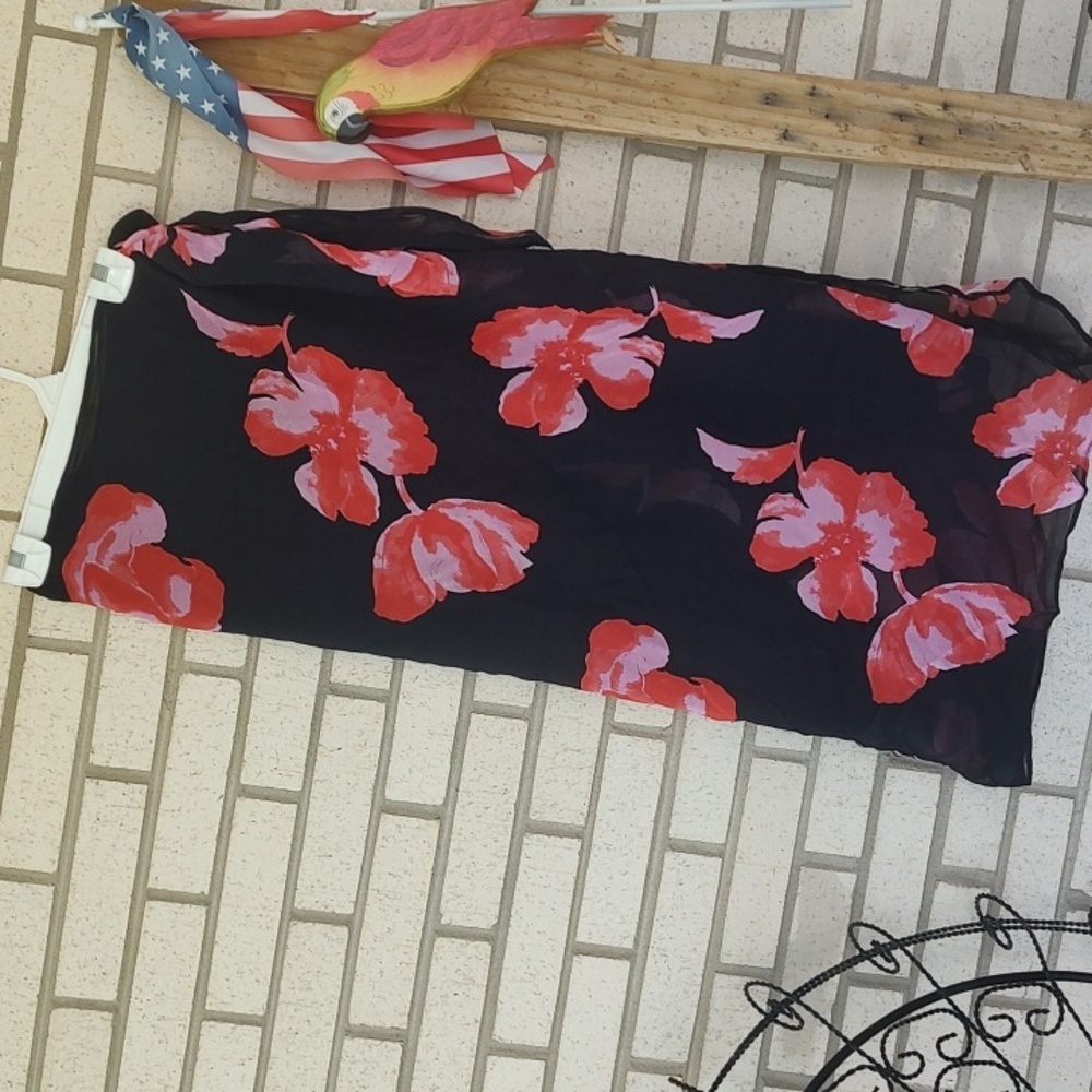 Black/Pink Skirt/Pants underneath